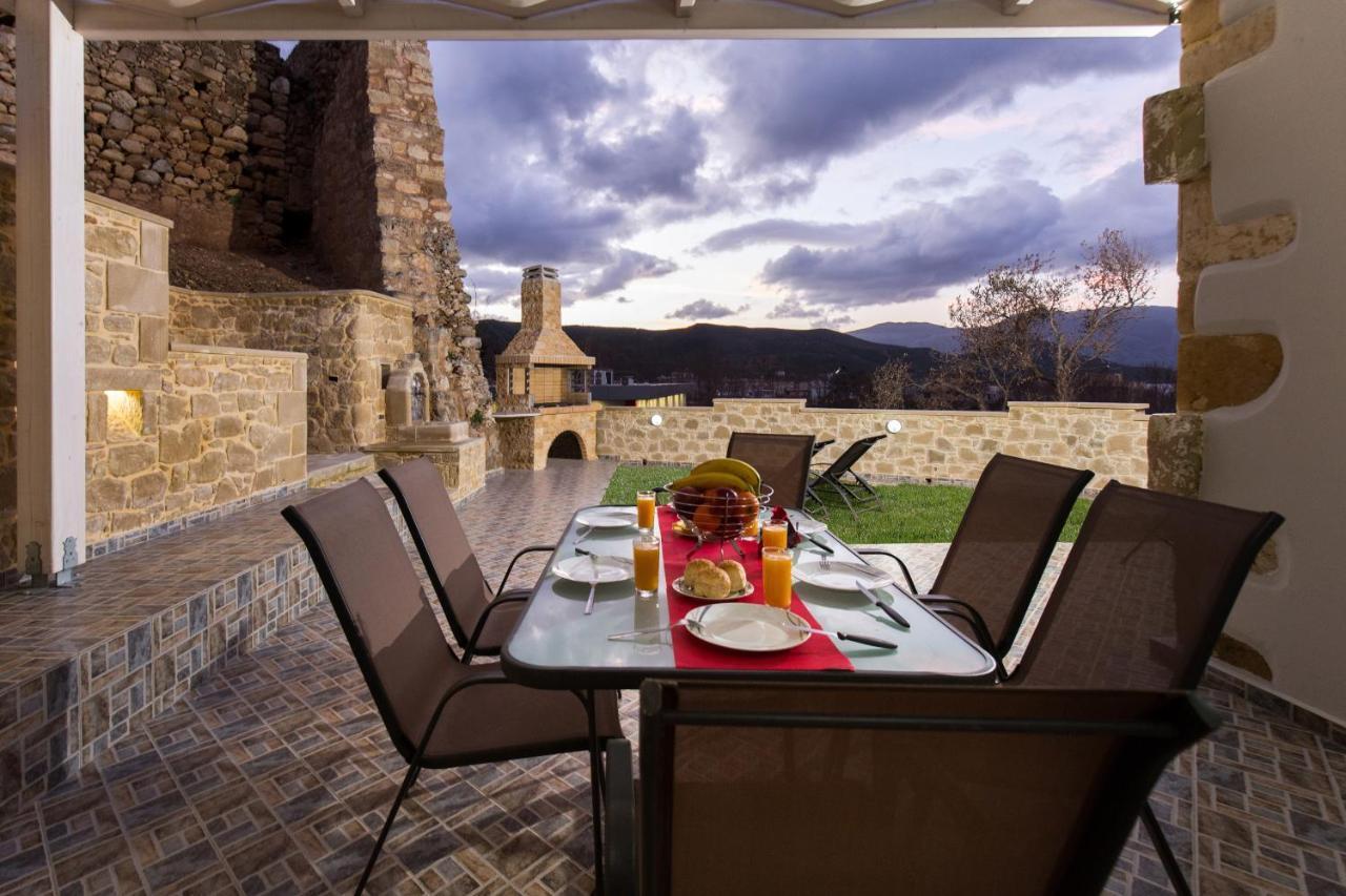 Castello Villa Kíssamos Esterno foto